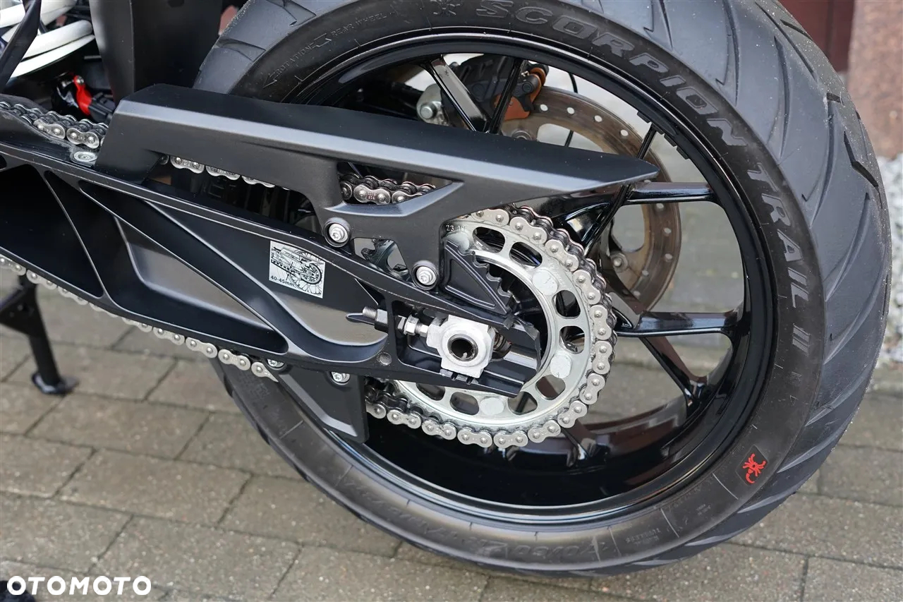 KTM Super Adventure - 25