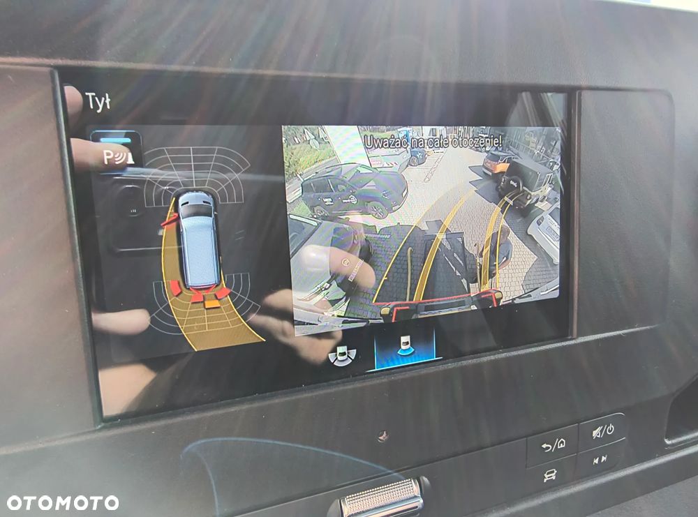 Mercedes-Benz Sprinter - 20