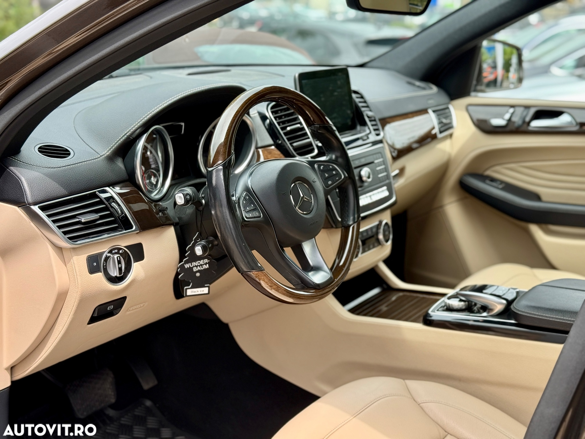 Mercedes-Benz GLE 350 d 4Matic 9G-TRONIC AMG Line - 5
