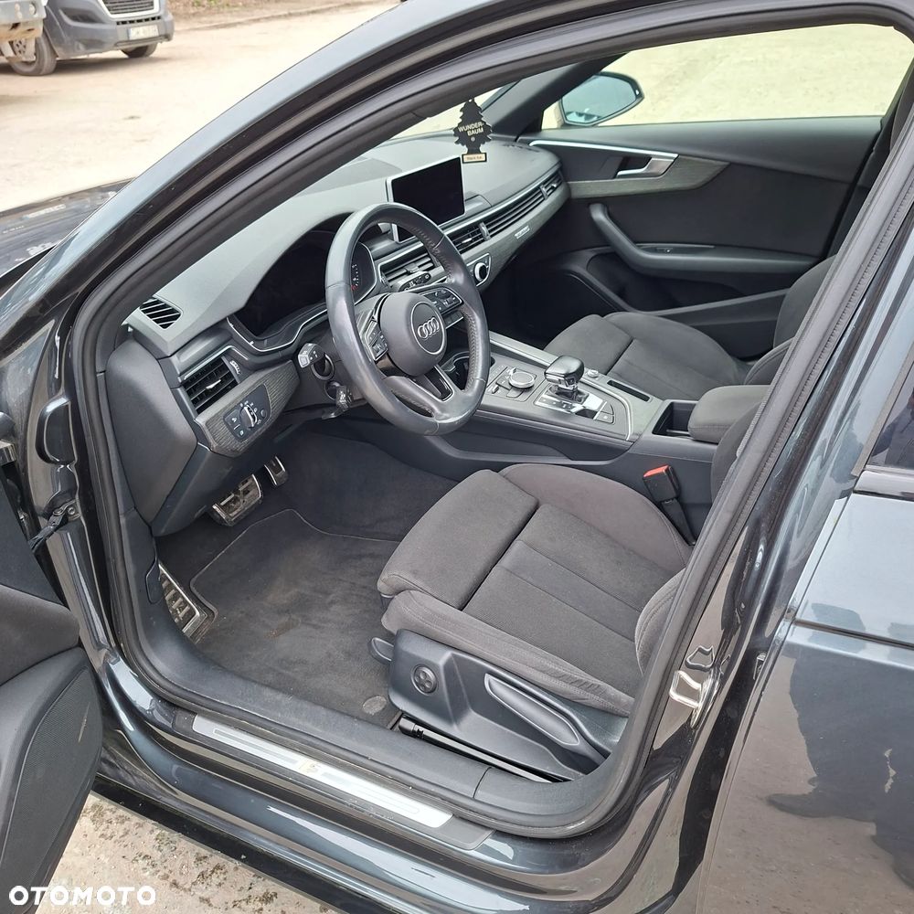 Audi A4 Avant - 6