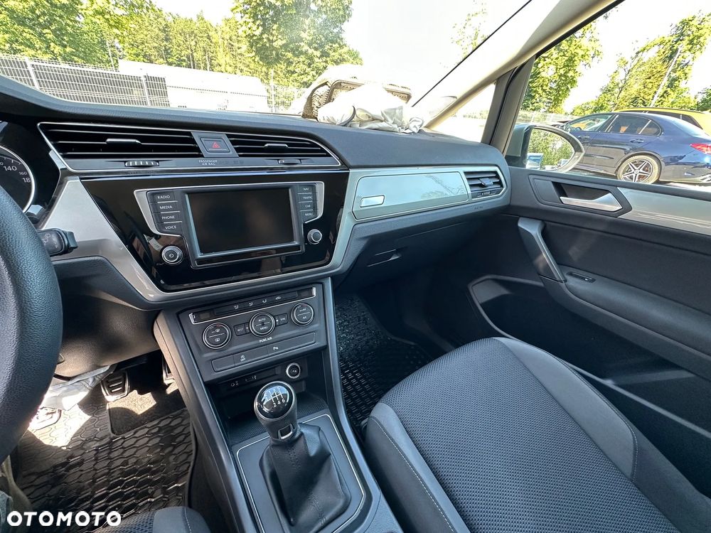 Volkswagen Touran 1.2 TSI (BlueMotion Technology) Trendline - 14