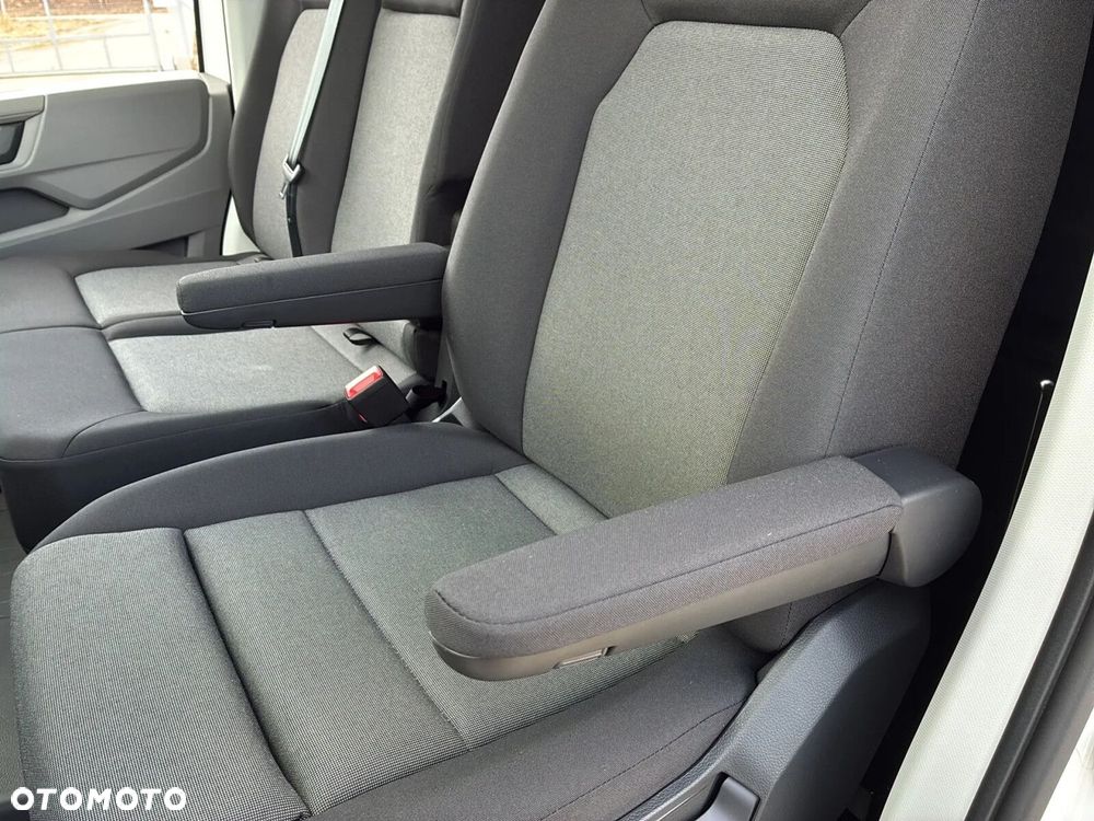 Volkswagen Crafter 35 Furgon Automat/LONG/L5H3, 2.0BiTDI 177KM, Automat, Wysoki dach, Long, r.o. 4490 - 16