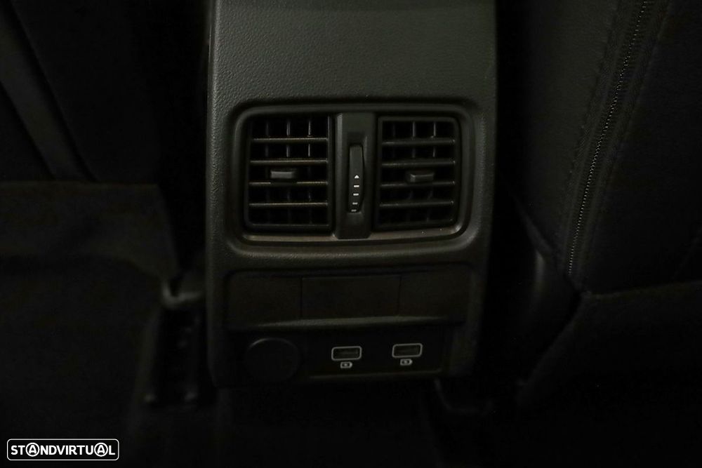 Renault Arkana 1.6 E-Tech Full Hybrid Techno - 24