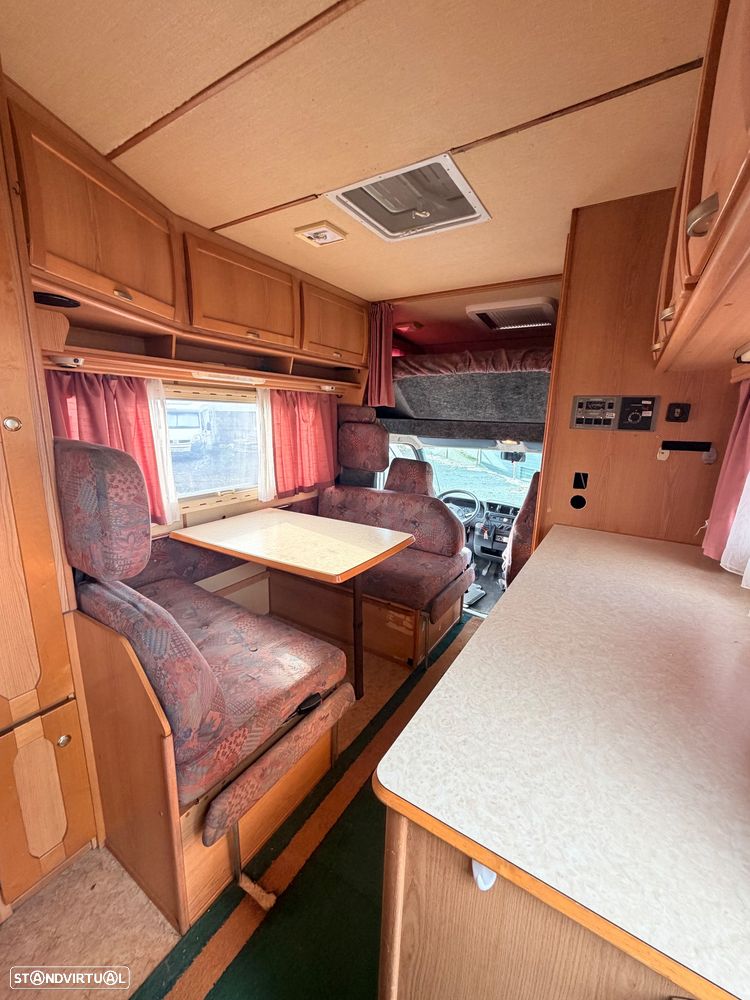 Euramobil Euramobil Fiat Ducato 2.5D motor iveco - 6 lugares livrete - 4