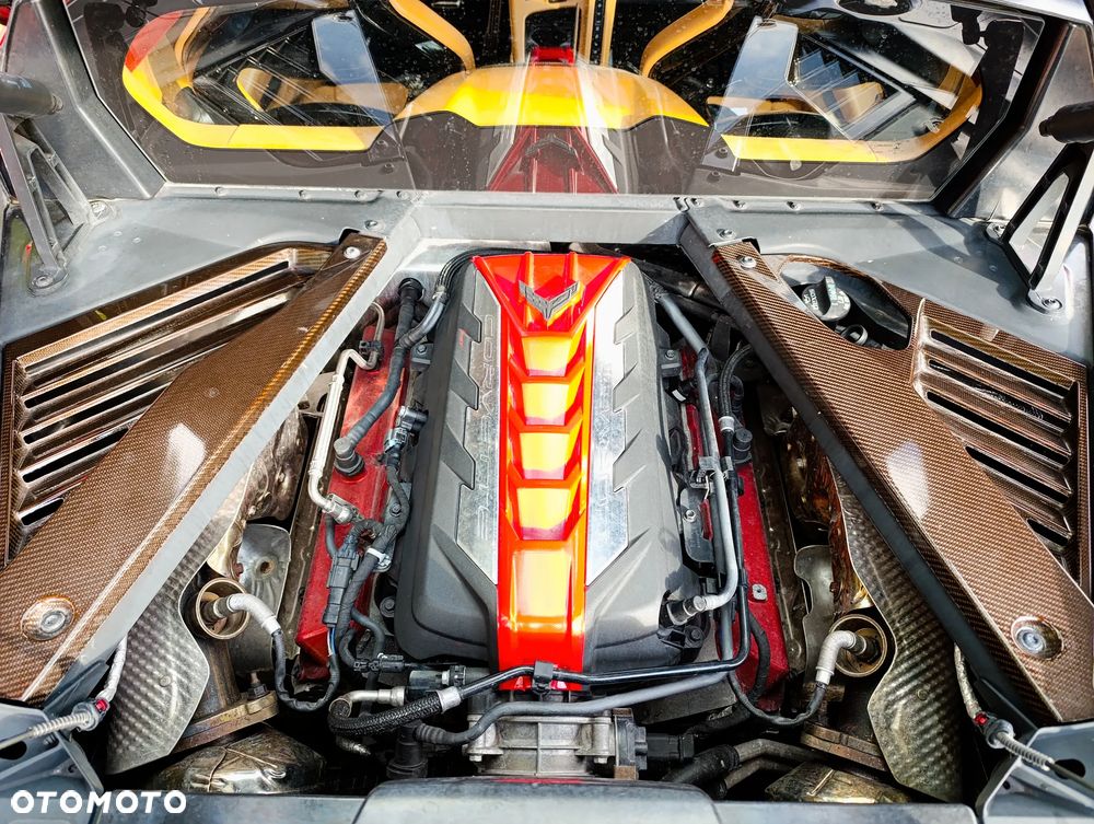 Chevrolet Corvette Stingray 2LT 6.2 V8 Automatik - 14