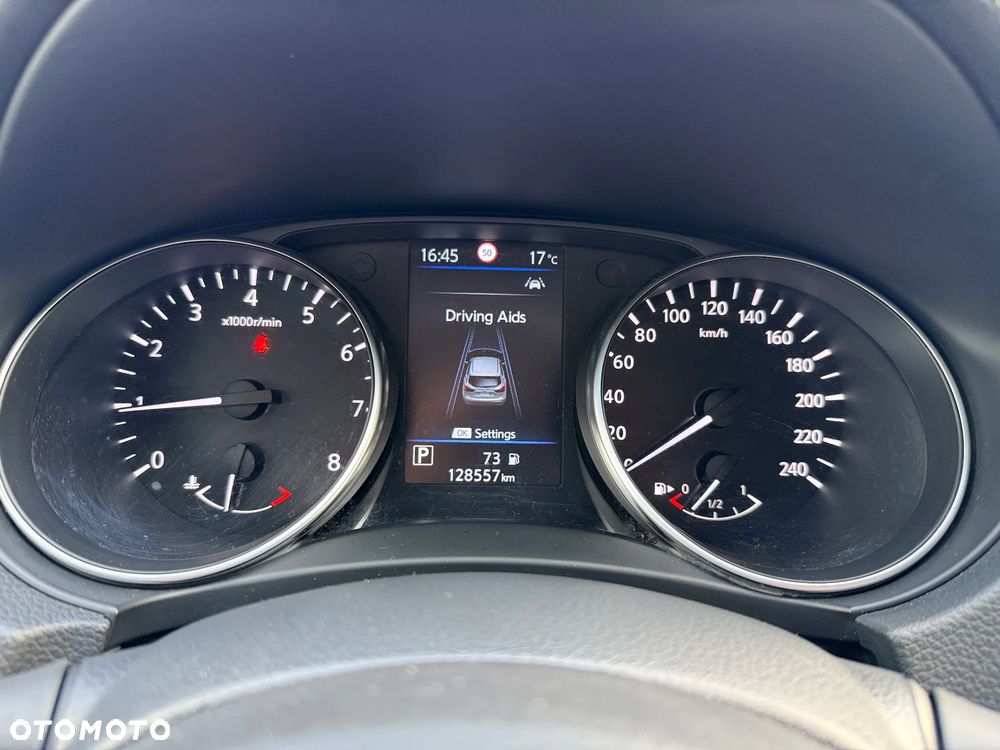 Nissan Qashqai 1.3 DIG-T N-Connecta DCT - 20