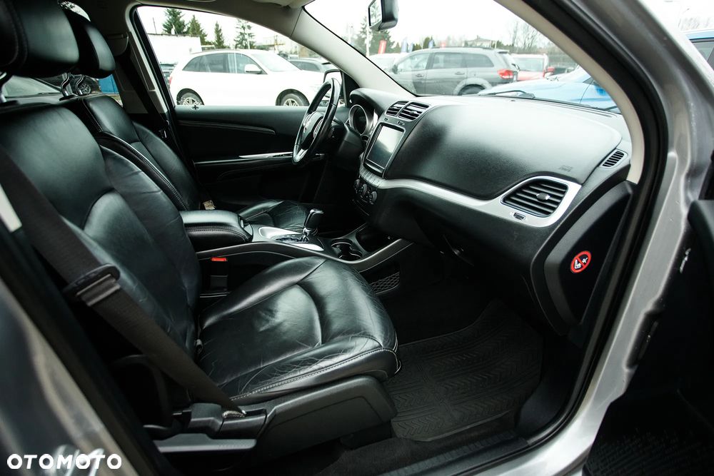 Fiat Freemont 2.0 Multijet Black Code AWD - 27