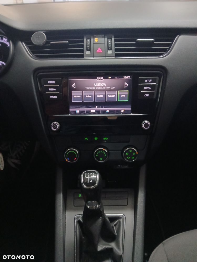 Skoda Octavia 1.6 TDI SCR Active - 19