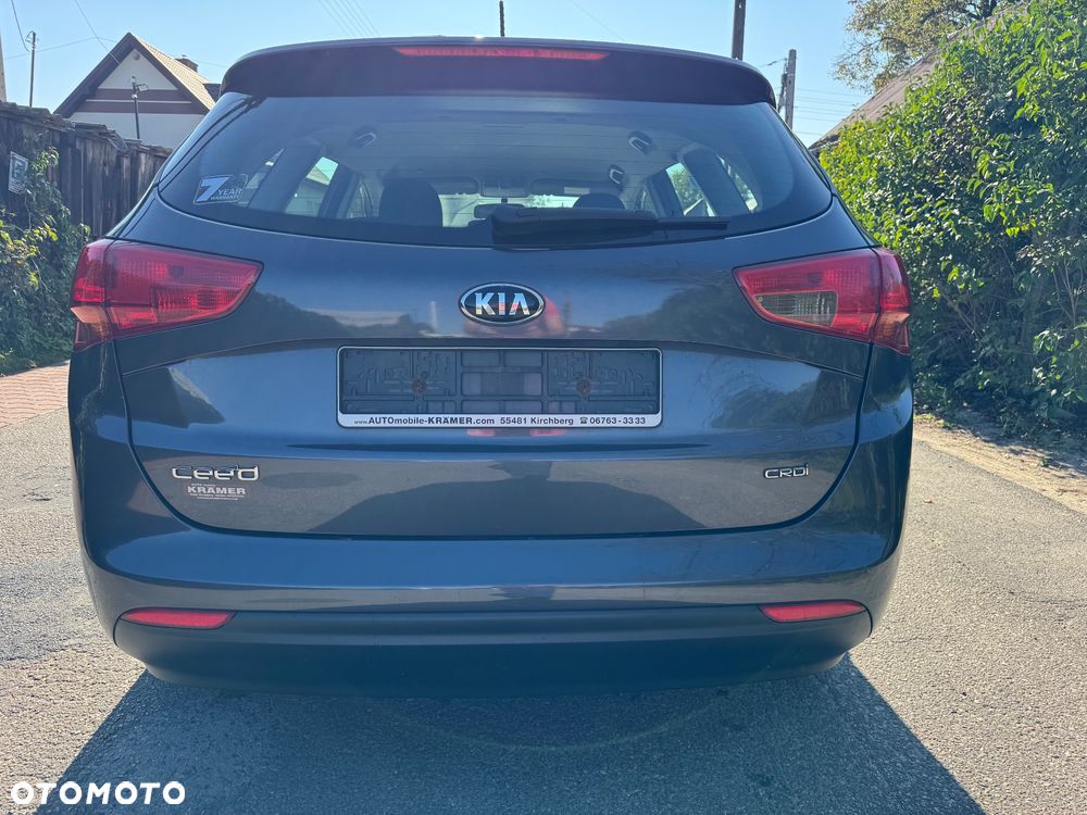 Kia Ceed 1.6 CRDi S - 6