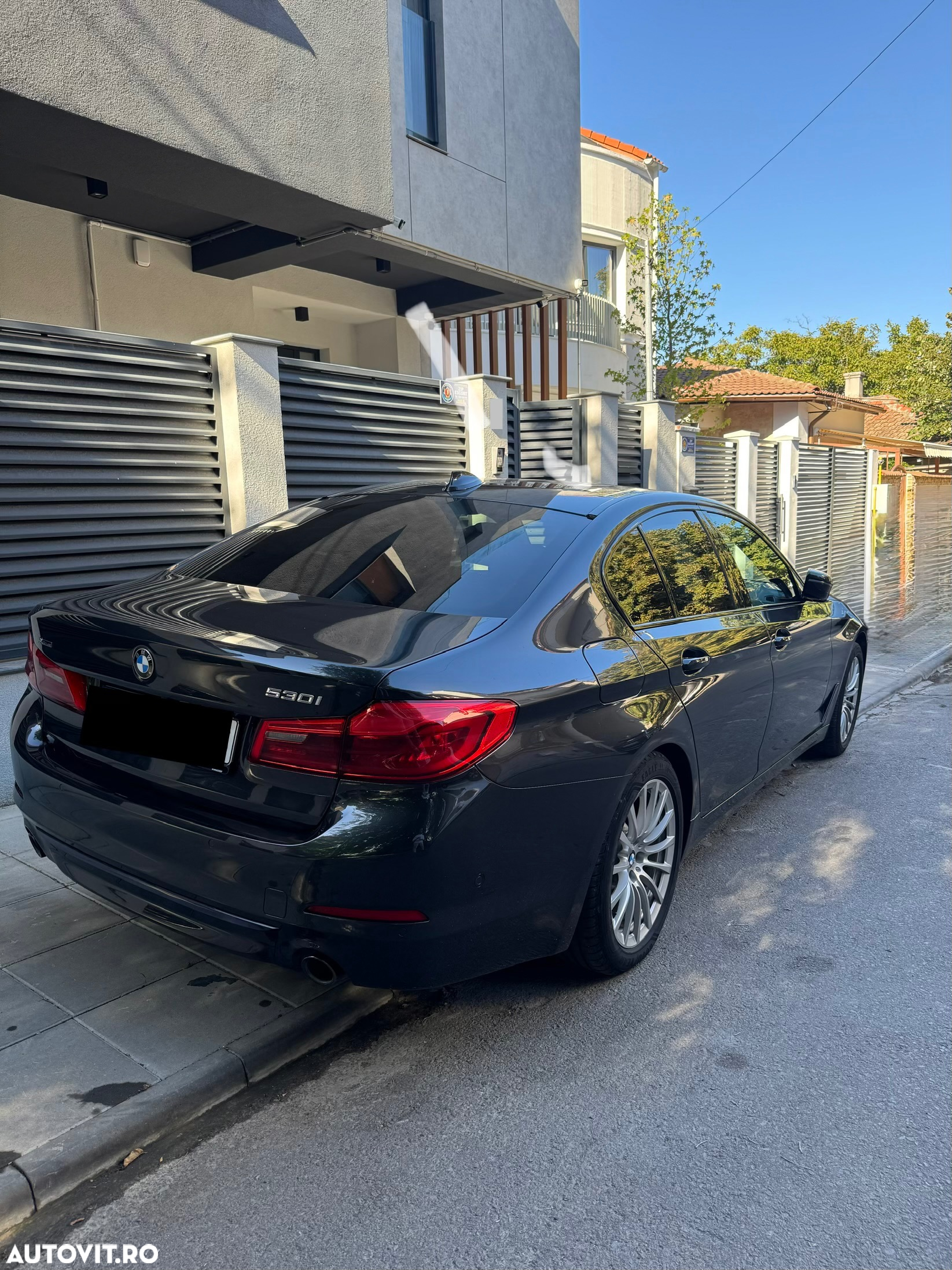 BMW Seria 5 530i xDrive Aut. M Sport Edition - 3
