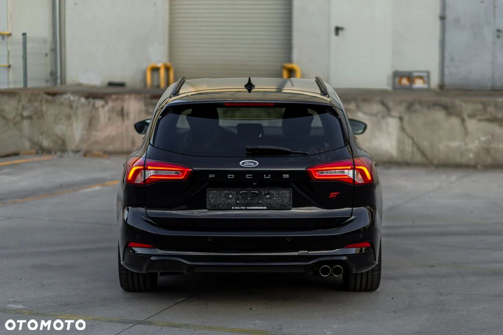Ford Focus - 20