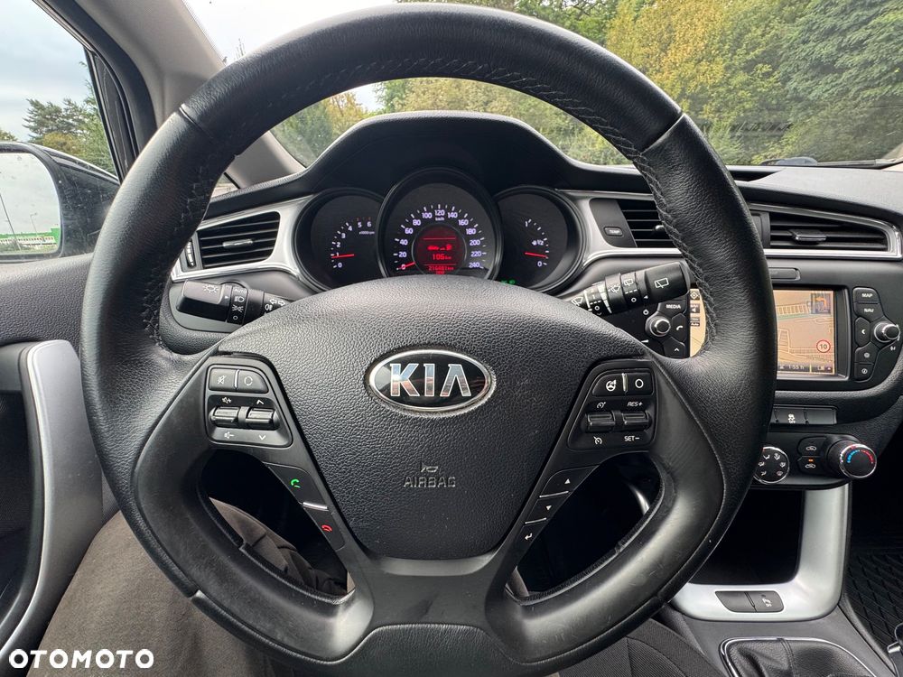 Kia Ceed 1.6 CRDi L - 12
