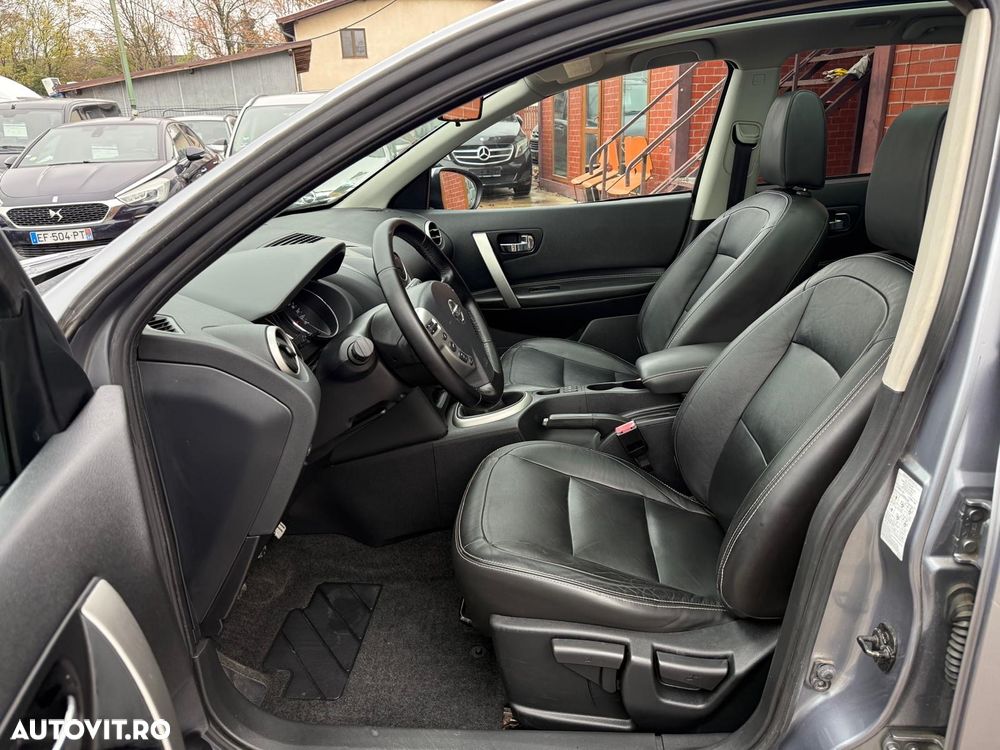 Nissan Qashqai+2 - 13