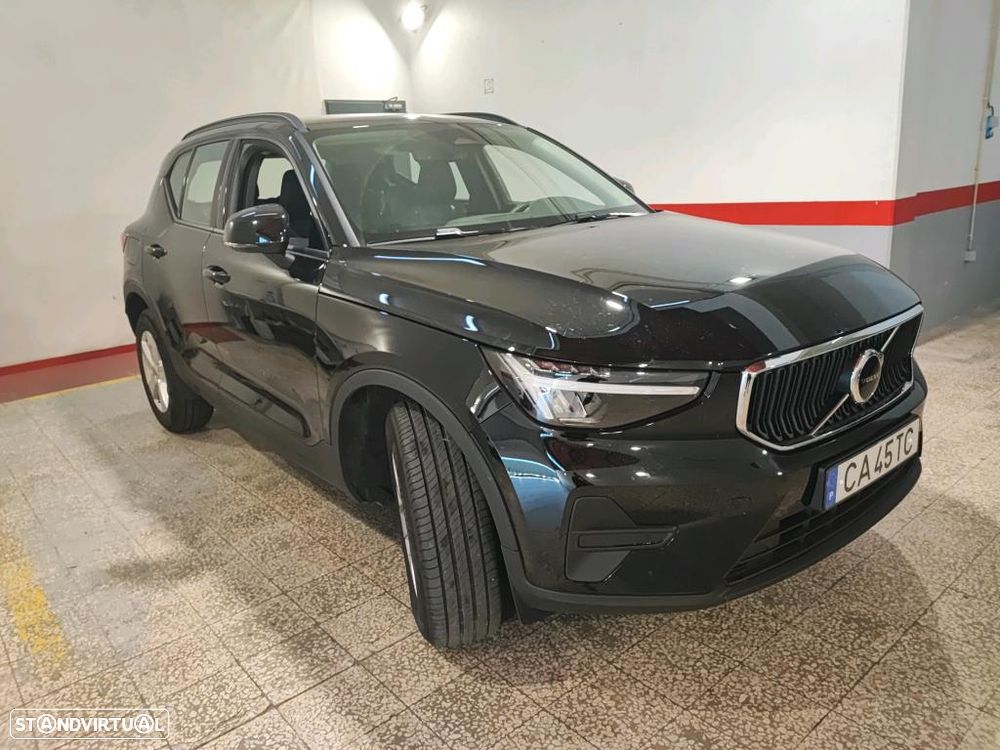 Volvo XC 40 2.0 B3 Essential - 4