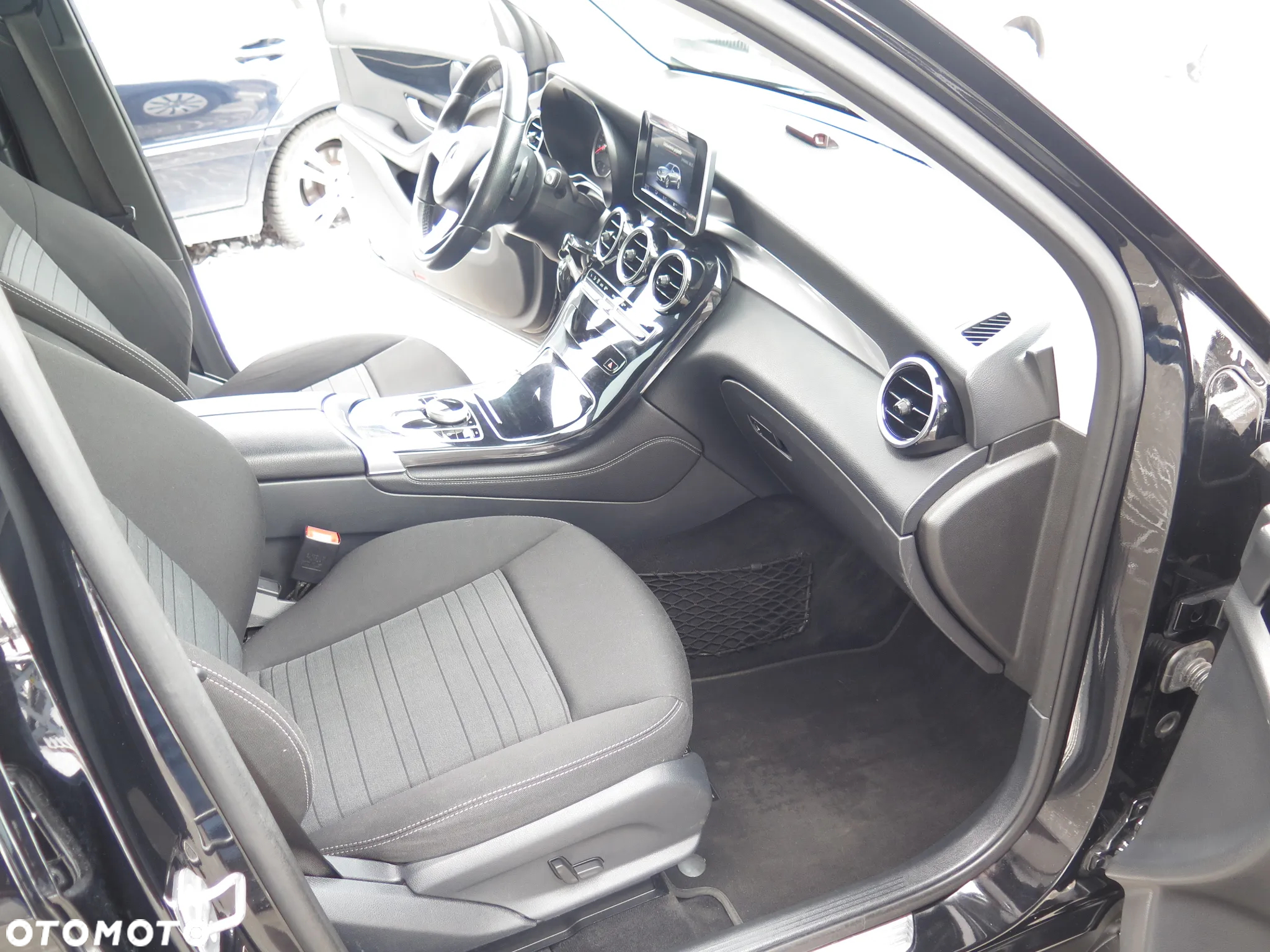 Mercedes-Benz GLC 220 d 4-Matic - 33