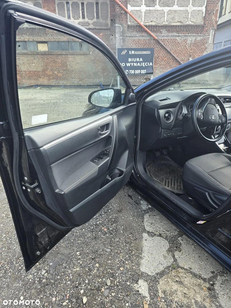 Toyota Corolla 1.6 Comfort - 5