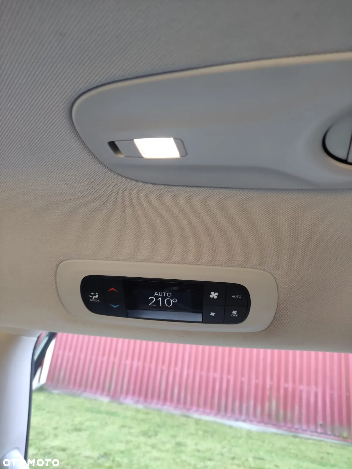 Chrysler Pacifica - 18