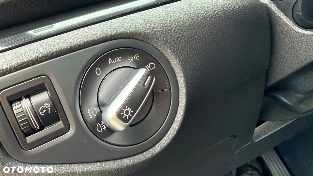 Seat Alhambra 2.0 TDI Ecomotive DSG Style Viva - 16