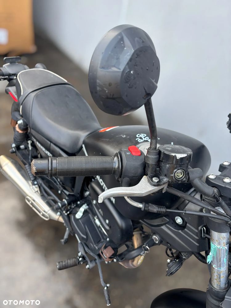 Motron Revolver - 11