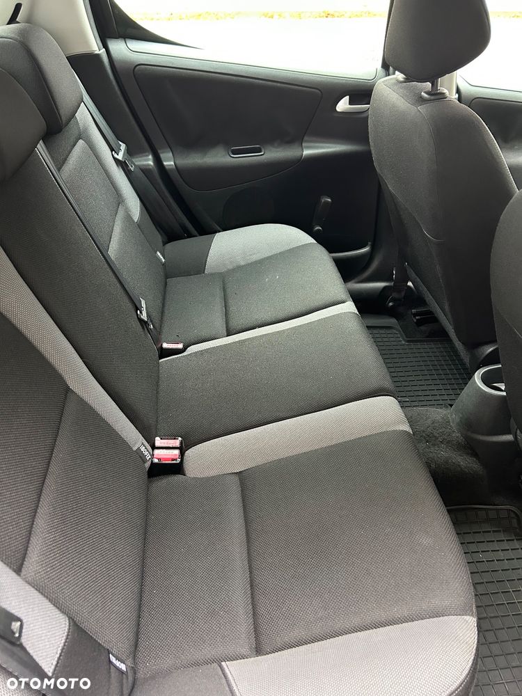 Peugeot 207 95 VTi Urban Move - 16