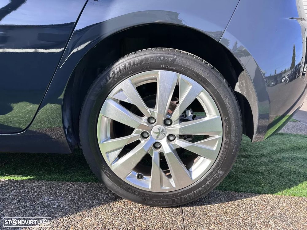 Peugeot 308 1.5 BlueHDi Style - 18