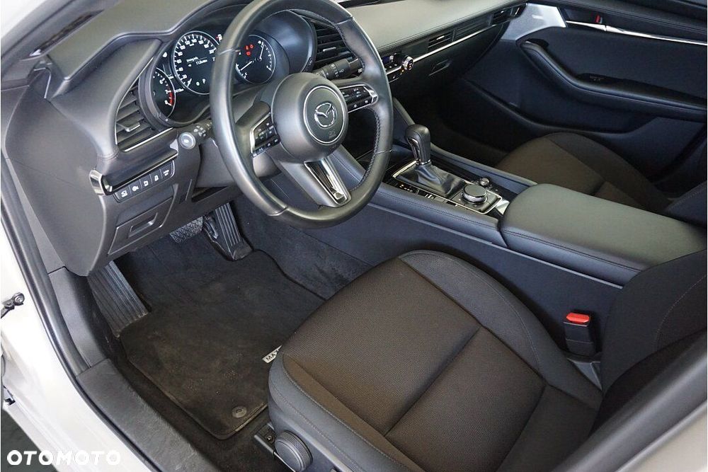 Mazda 3 - 7