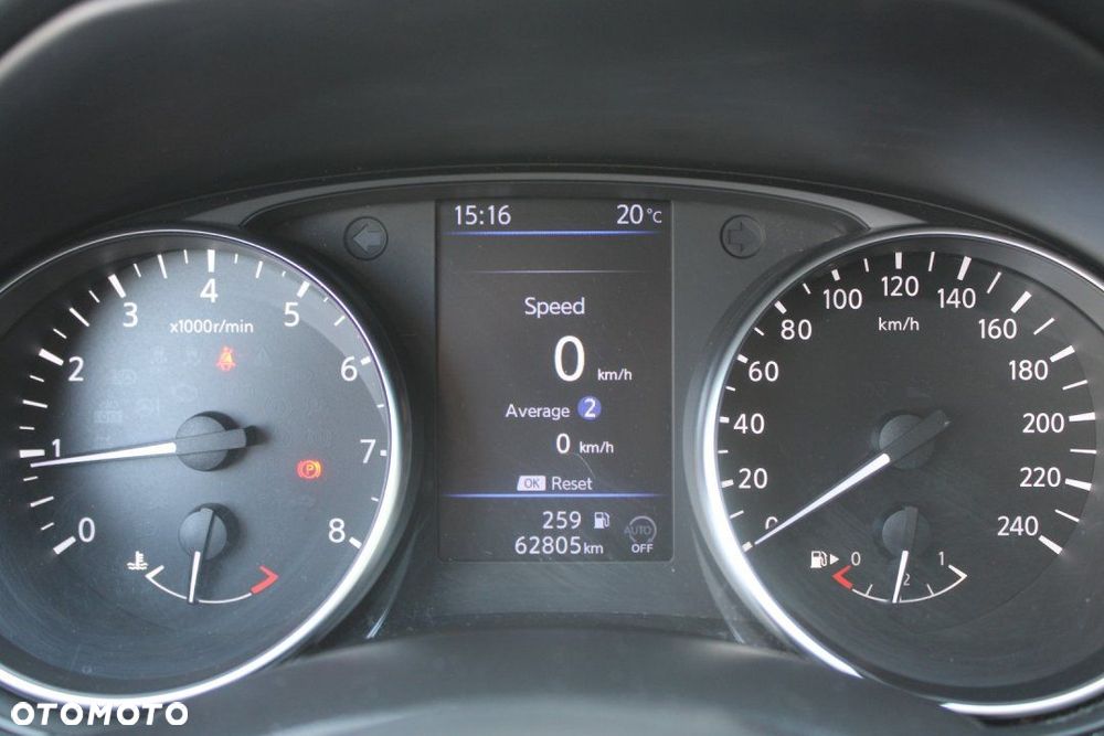 Nissan Qashqai - 26