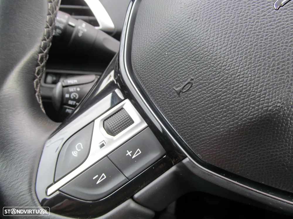 Peugeot 3008 PureTech 130 Stop & Start GPF Active Business-Pack - 15