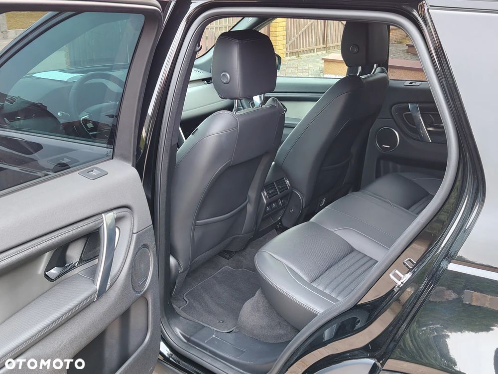Land Rover Discovery Sport D165 Dynamic SE - 37