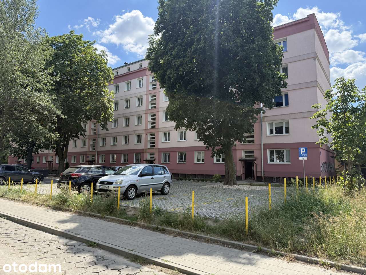 Najtańsze M3. 46m2. Powstanców Wielkopolskich. Do remontu.