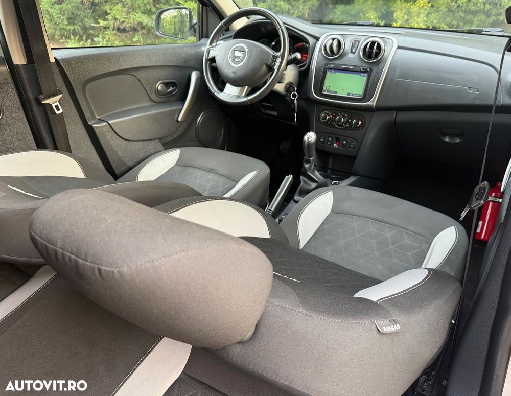 Dacia Sandero Stepway dCi 90 Prestige - 40