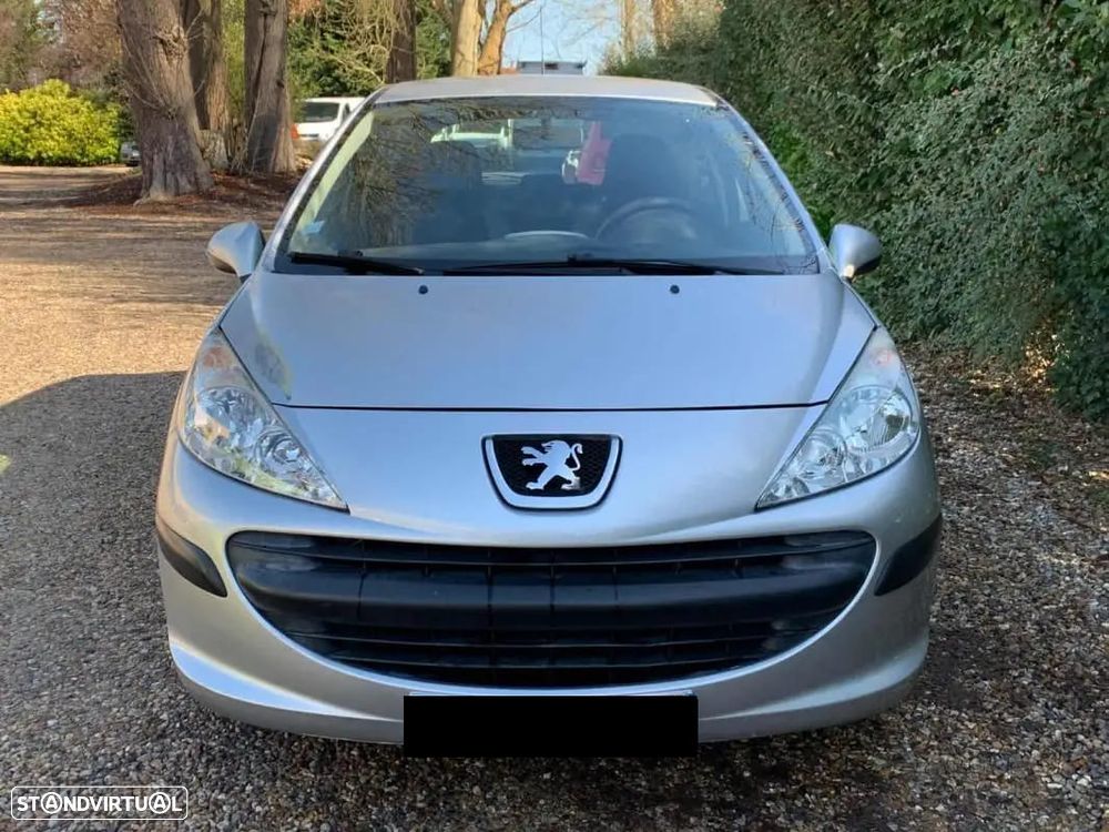 Peugeot 207 1.4 HDi Sport - 2