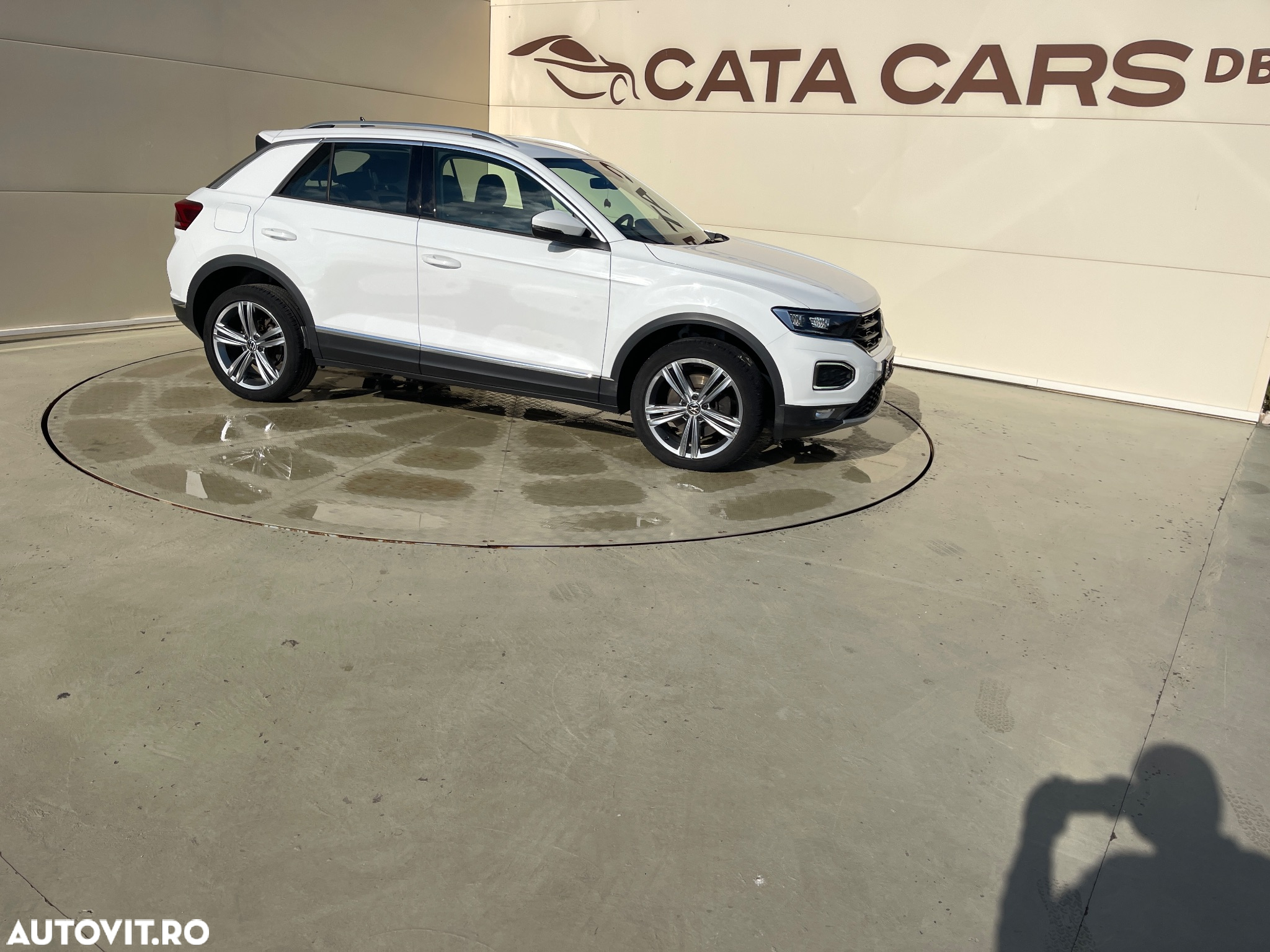 Volkswagen T-ROC 2.0 TDI DSG Sport - 17