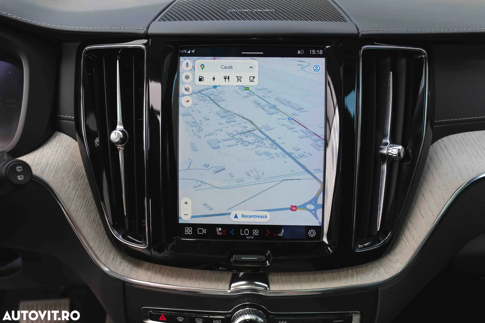 Volvo XC 60 T6 AWD Recharge Geartronic Inscription - 20