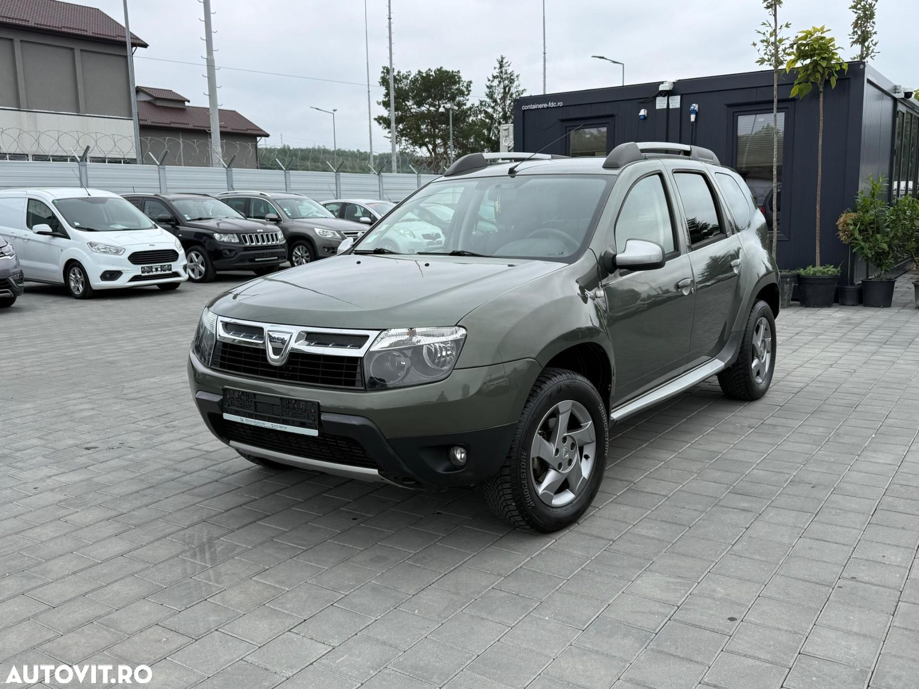 Dacia Duster - 1
