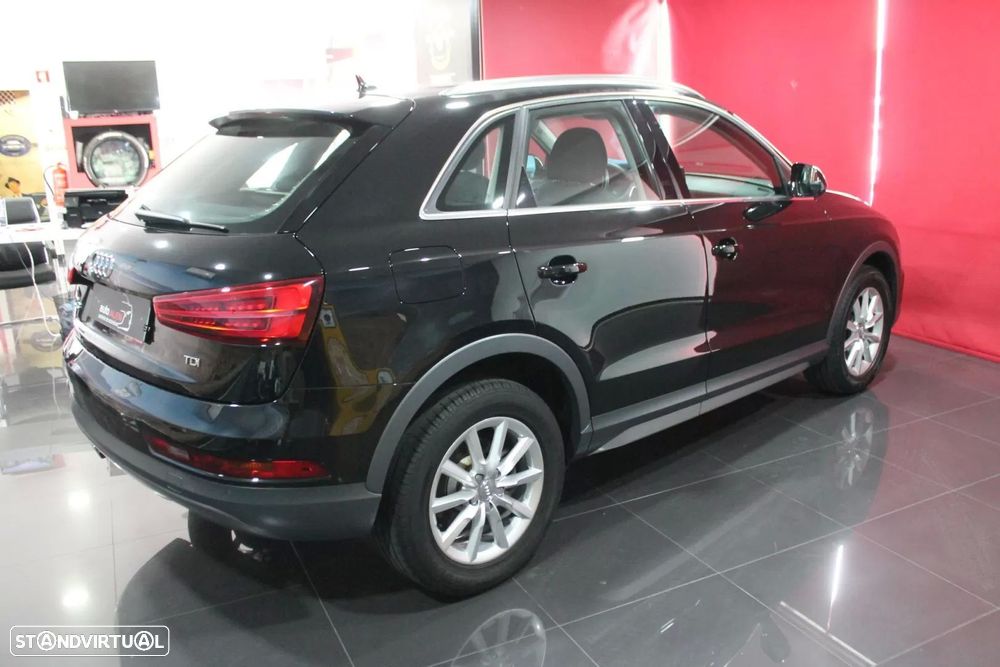 Audi Q3 2.0 TDI Design - 4
