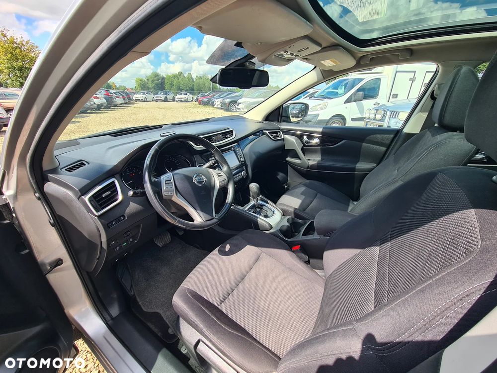 Nissan Qashqai 1.2 DIG-T Xtronic N-Connecta - 14