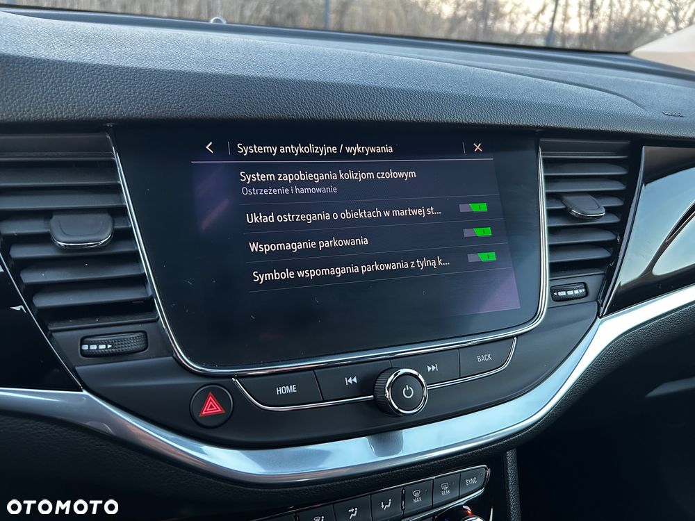 Opel Astra 1.2 Turbo Start/Stop Business Edition - 26