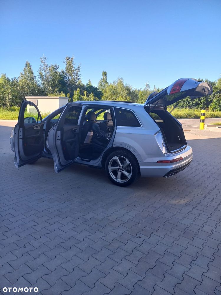 Audi Q7 - 19