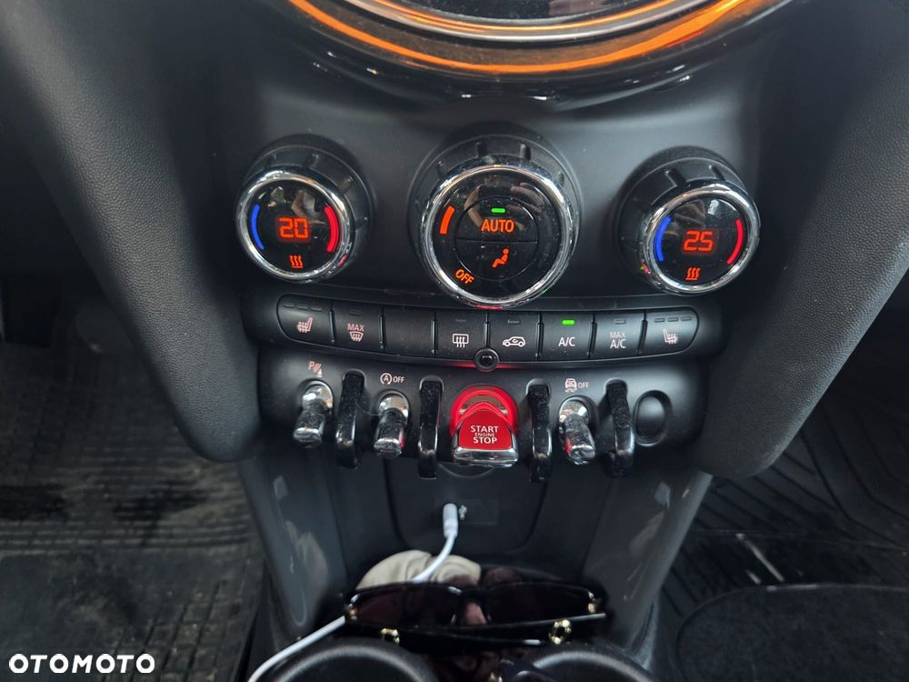 MINI Cooper - 9