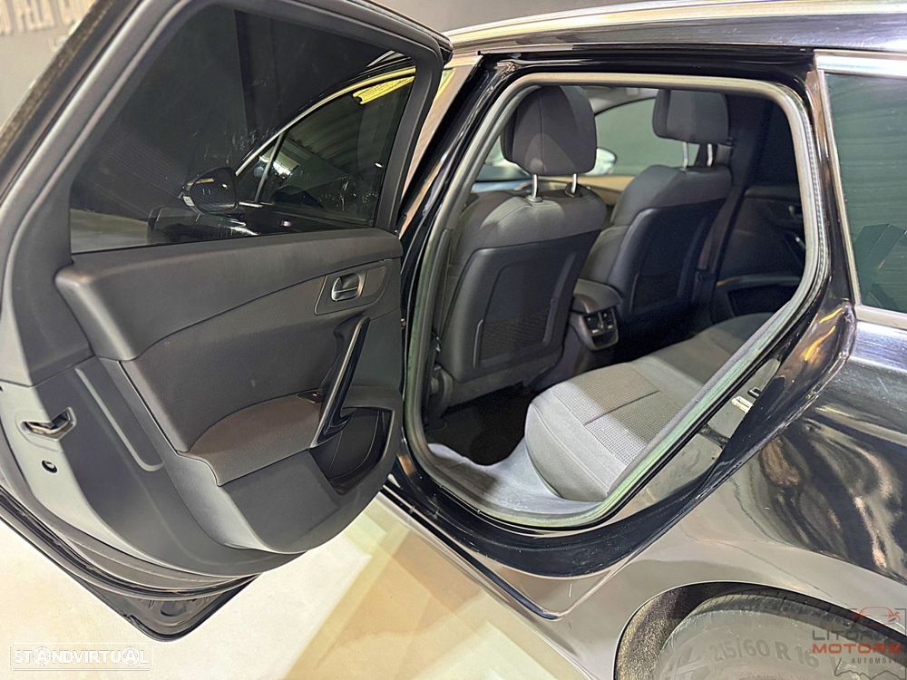 Peugeot 508 SW - 16