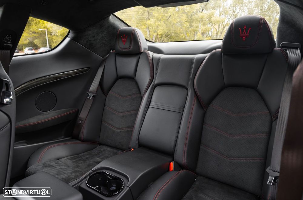 Maserati Granturismo 4.7 V8 MC - 24