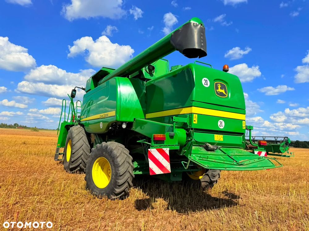 John Deere W540i - 12