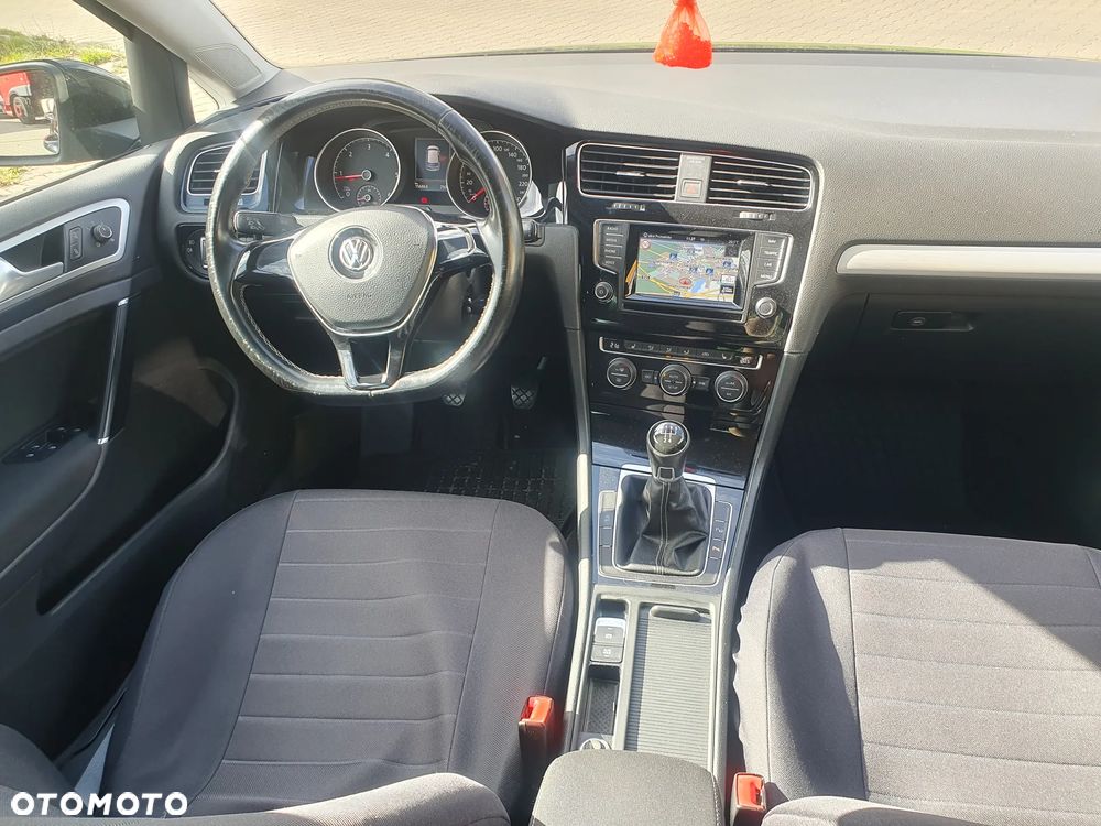 Volkswagen Golf 1.6 TDI BlueMotion Technology Cup - 7
