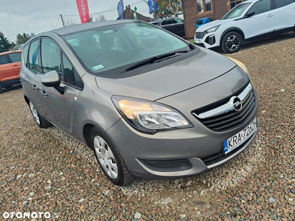 Opel Meriva - 11