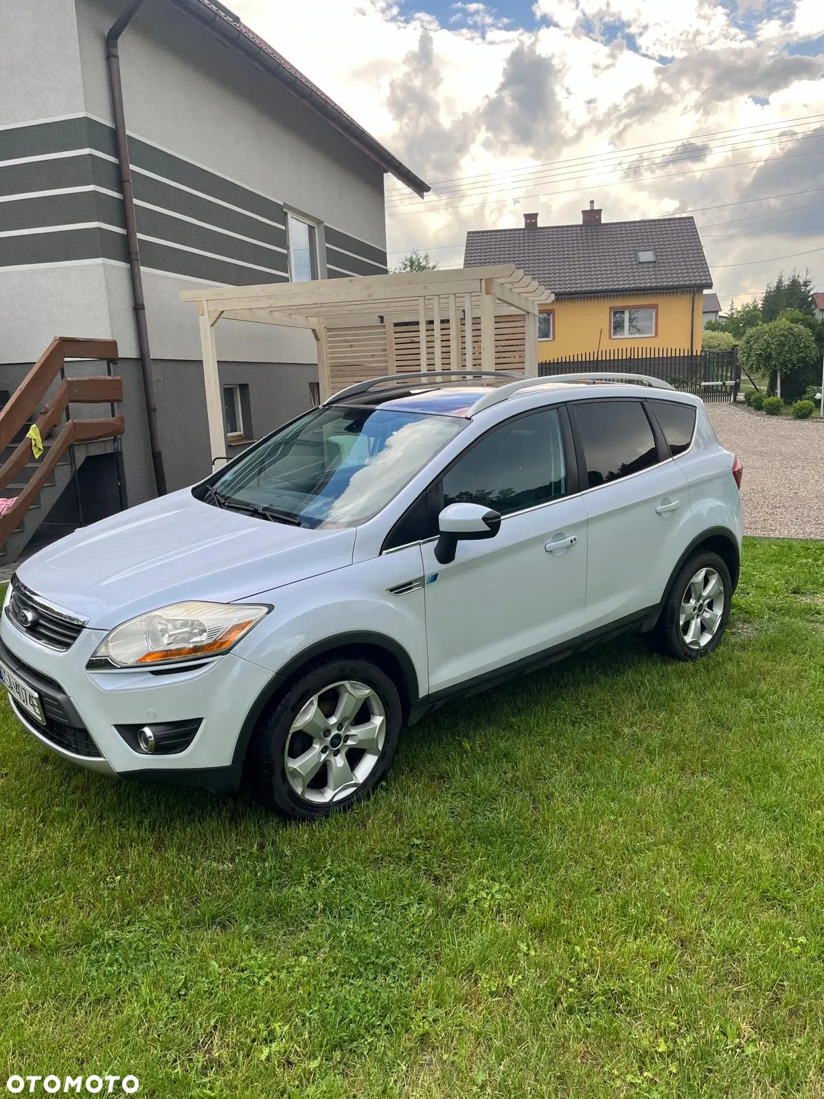 Ford Kuga 2.0 TDCi Titanium FWD - 3
