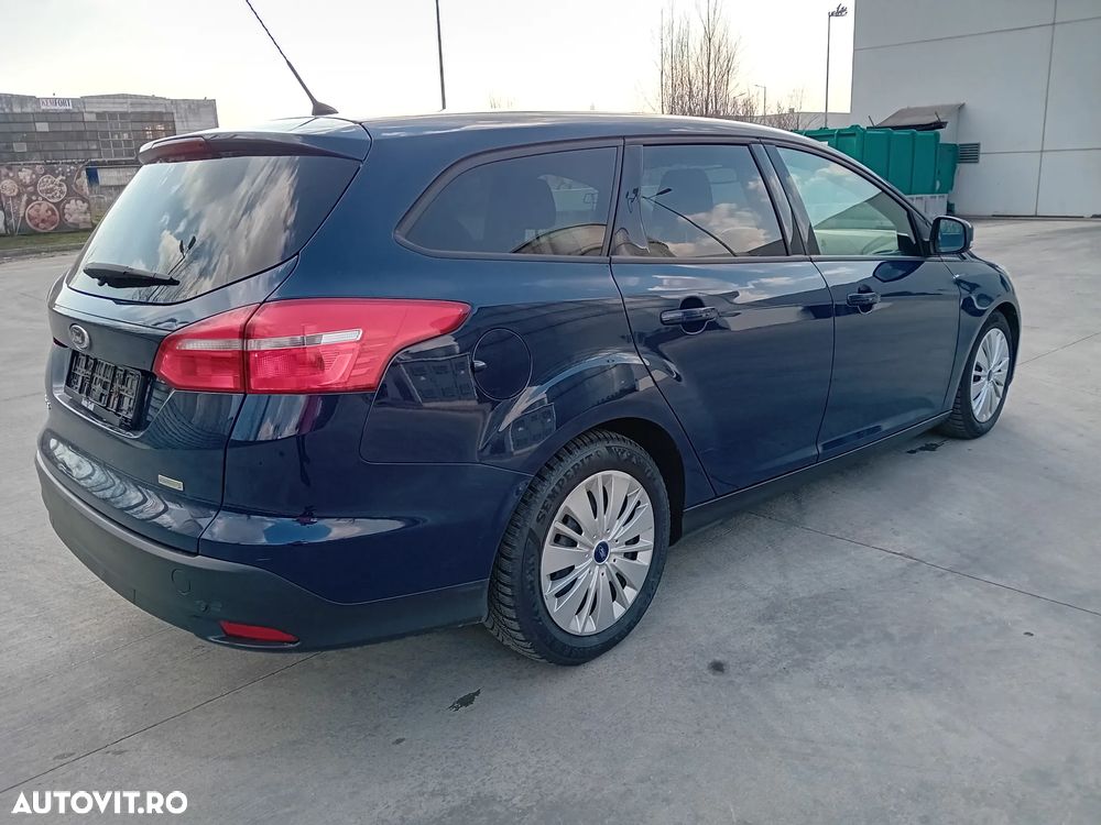 Ford Focus 1.0 EcoBoost Start Stop Sport - 4