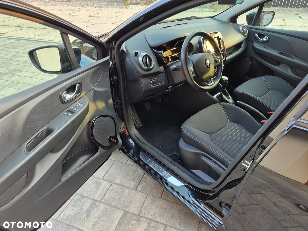 Renault Clio 1.2 16V 75 LIMITED - 40