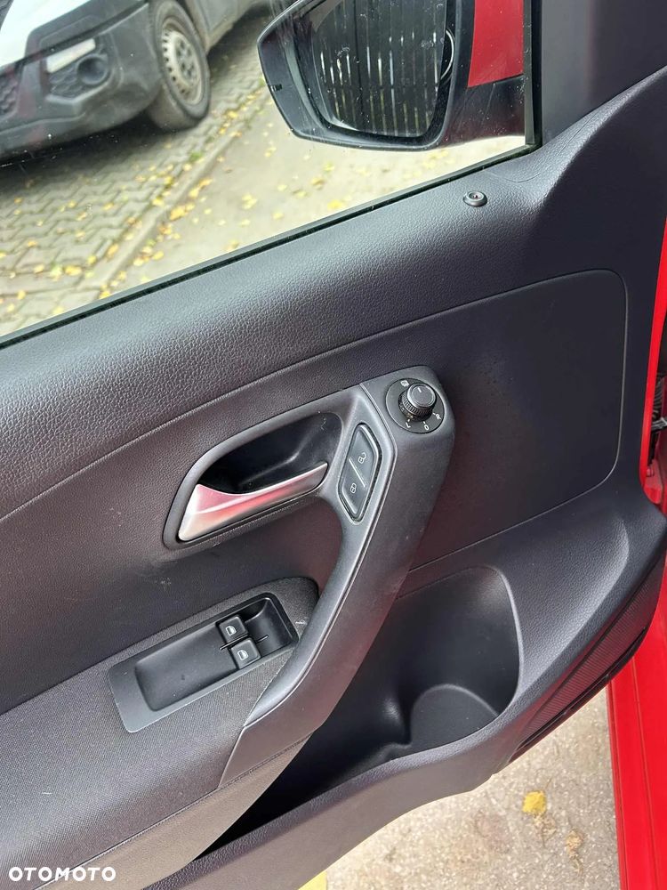 Volkswagen Polo - 10