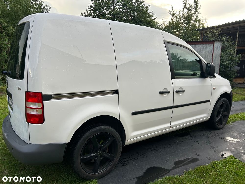 Volkswagen Caddy - 11